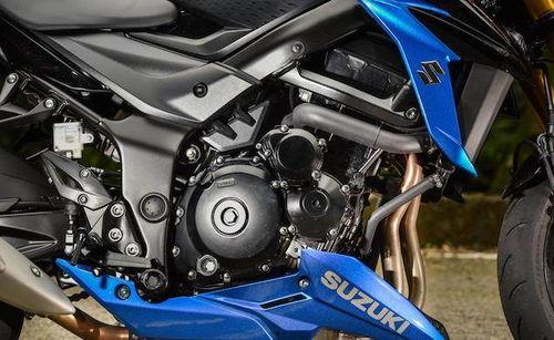 国产4缸街车视频,激情驾驭，尽享速度与激情